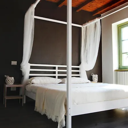 别墅 Il Bosso Del D'orta *